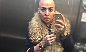 Kim Kardashian dievinantis Jordanas Jamesas Parke'as 