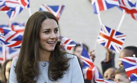 Gimtadienį &scaron;venčianti Kembridžo hercogienė Catherine