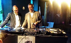 Estijos prezidentas &bdquo;Tallinn Music Week&ldquo; tapo didžėjumi