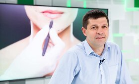 15min studijoje &ndash; laidoje &bdquo;Gydytojas pataria&ldquo; plastikos chirurgas Juozas Ravinskas