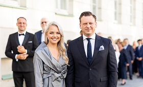 Priėmime Prezidentūroje &ndash; miestų ir rajonų merai su antrosiomis pusėmis