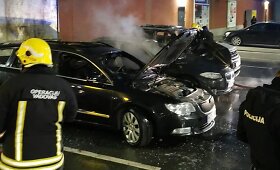 Prie Klaipėdos &bdquo;Lidl&ldquo; &ndash; gaisras