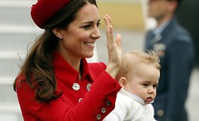 Britų karali&scaron;koji pora su mažuoju princu George'u atvyko į Naująją Zelandiją