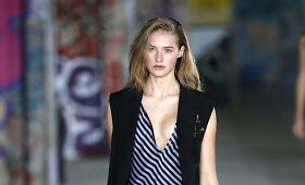 Gundanti belgų dizainerio Anthony Vaccarello kolekcija