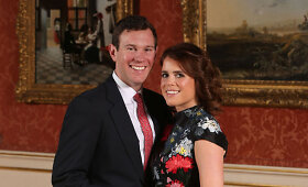 Princesės Eugenie ir jos sužadėtinio Jacko Brooksbanko fotosesija