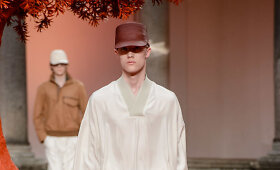 Mados namai &bdquo;Ermenegildo Zegna&ldquo; Milane pristatė 2018 m. pavasario-vasaros kolekciją