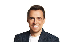 Tomas Ali&scaron;auskas su buvusiomis &bdquo;KK2&ldquo; vedėjomis