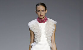 Paryžiaus auk&scaron;tosios mados savaitė: &bdquo;Giambattista Valli&ldquo; 2016 m. pavasario-vasaros kolekcija