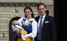 Princesė Madeleine su vyru ir dukra dalyvavo svarbiausios &Scaron;vedijos valstybinės &scaron;ventės i&scaron;kilmėse