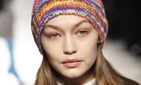 Milano mados savaitė: rožinės protesto kepuraitės &ndash; naujausioje &bdquo;Missoni&ldquo; kolekcijoje