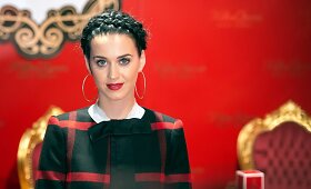 Katy Perry Berlyne pristatė naujus savo kvepalus &bdquo;Killer Queen&ldquo;