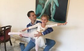 Nerijaus Ju&scaron;kos mokykloje vie&scaron;ėjo princas Filipas Maria Pellegrini su &scaron;eima
