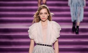 Milano mados savaitė: &bdquo;Philosophy di Lorenzo Serafini&ldquo; 2016 m. rudens-žiemos kolekcija