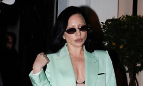 Lady Gaga tamsiais plaukais