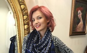 Viktorija Jakučinskaitė persidažė plaukus tamsiai rausva spalva