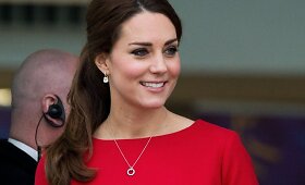 Nė&scaron;čia Kembridžo hercogienė Catherine lankėsi vaikų ligoninėje