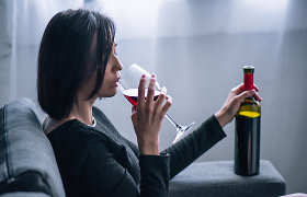 Gabija Vitkevičiūtė: kaip alkoholis veikia asmenybę ir kas lemia santykį su juo
