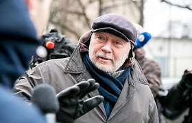 Kyšininkavimo byloje įtariamų teisėjų likimą Seimas nuspręs rudenį