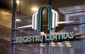 6 (19) Neatlygintinas Registrų centro duomenų, reikalingų valstybės ir savivaldybių funkcijoms atlikti, teikimas