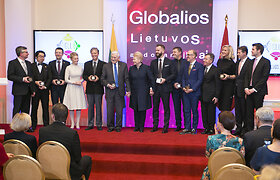 31 (18) Internetinės erdvės &bdquo;Globali Lietuva&ldquo;, kurioje užsienio lietuviai vienoje vietoje rastų jiems aktualią informaciją