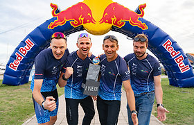 Pirmasis „Red Bull 211“ priartėjo prie pabaigos – paaiškėjo komandinės estafetės laimėtojai