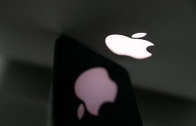 „Apple“ pranešė skyrusi „bandomąjį laikotarpį“ savo pagrindinės tiekėjos gamyklai Indijoje