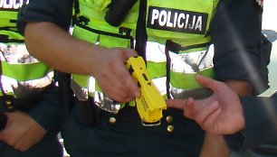 Policijos elektrošoko prietaisas „Taser“