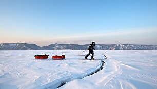 Baikalo ežeras žiemą &ndash; nepaprasta kelionė į ledo karalystę