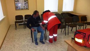 Sulaikyti nelegalai melagingai prisi&scaron;aukė medikus