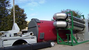 Į Palangą atkeliavo pirmasis i&scaron; dviejų kurorte įrengti numatytų biokuro katilų, kurio galingumas &ndash; 5 megavatai.