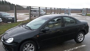 &bdquo;Dodge Neon&ldquo; kėbulo numeris ir dokumentai buvo suklastoti