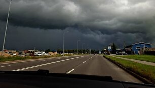 Liūties debesys Tauragėje