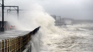 Uraganas Ophelia artėja prie Europos