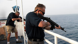 Žilvaro Braznausko gyvenimo akimirkos saugant laivus nuo Somalio piratų