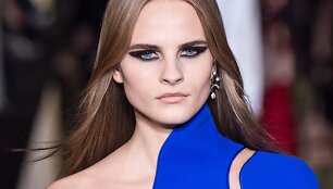 Kristina Petro&scaron;iūtė &bdquo;Versace&ldquo; kolekcijos pristatyme