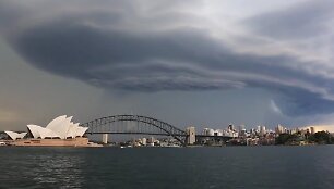 Sukūrinės audros superakis Australijoje