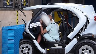 „Renault Twizy“ „Euro NCAP“ bandymų metu
