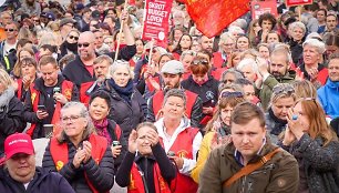 Danijos profsąjungų nariai per protestą