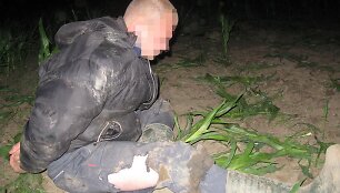 Valstybės sienos apsaugos tarnybos Lazdijų rinktinės &scaron;ou Targa sulaikė pažeidėją