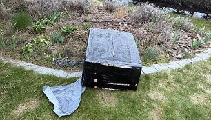 Simonos Čėsnaitės namų kieme nusileidęs kontrabandinis balionas