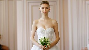 &bdquo;Oscar de la Renta&ldquo; 2016 m. vestuvinių suknelių kolekcija