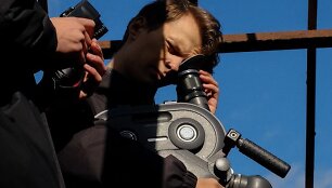 &bdquo;Daddy Was A Milkman&ldquo; vaizdo klipo dainai &bdquo;Liar&ldquo; filmavimo akimirkos