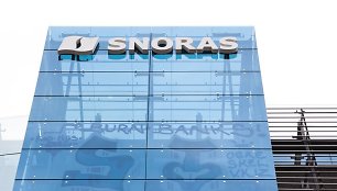 Grafiti piešiniai ant banko „Snoras“ pastato