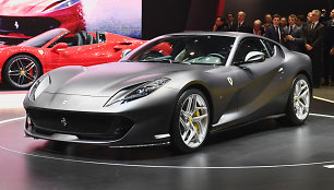 „Ferrari 812 Superfast“