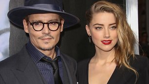 Amber Heard ir Johnny Deppas