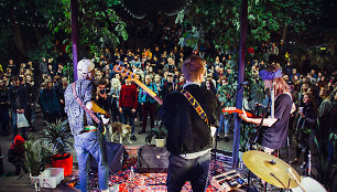 „Garbanotas Bosistas“, Tilto namų festivalis.