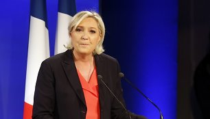 Marine Le Pen pripažino pralaimėjimą