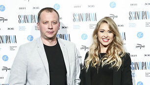 Sandra Dauk&scaron;aitė-Petrulėnė su vyru Aurimu