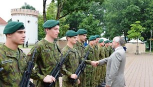 Kęstučio batalionas į atsargą i&scaron;leido beveik 400 nuolatinę privalomąją pradinę karo tarnybą baigusių karių