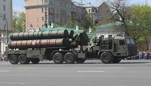 S-400 &bdquo;Triumf&ldquo; prie&scaron;lėktuvinė raketinė sistema